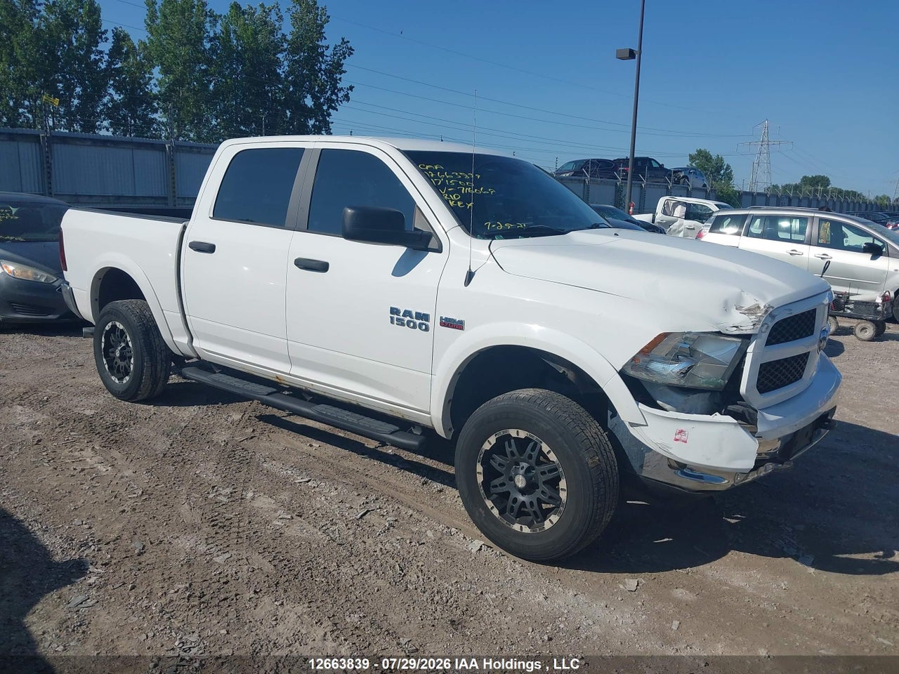 2017 RAM 1500 SLT