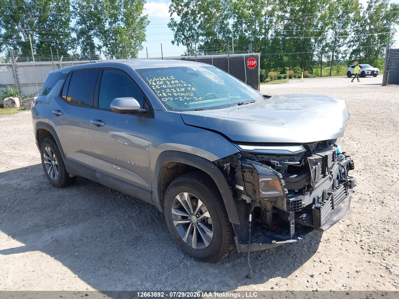 3GNAXPEG0SL232870 · 2025 CHEVROLET EQUINOX LT