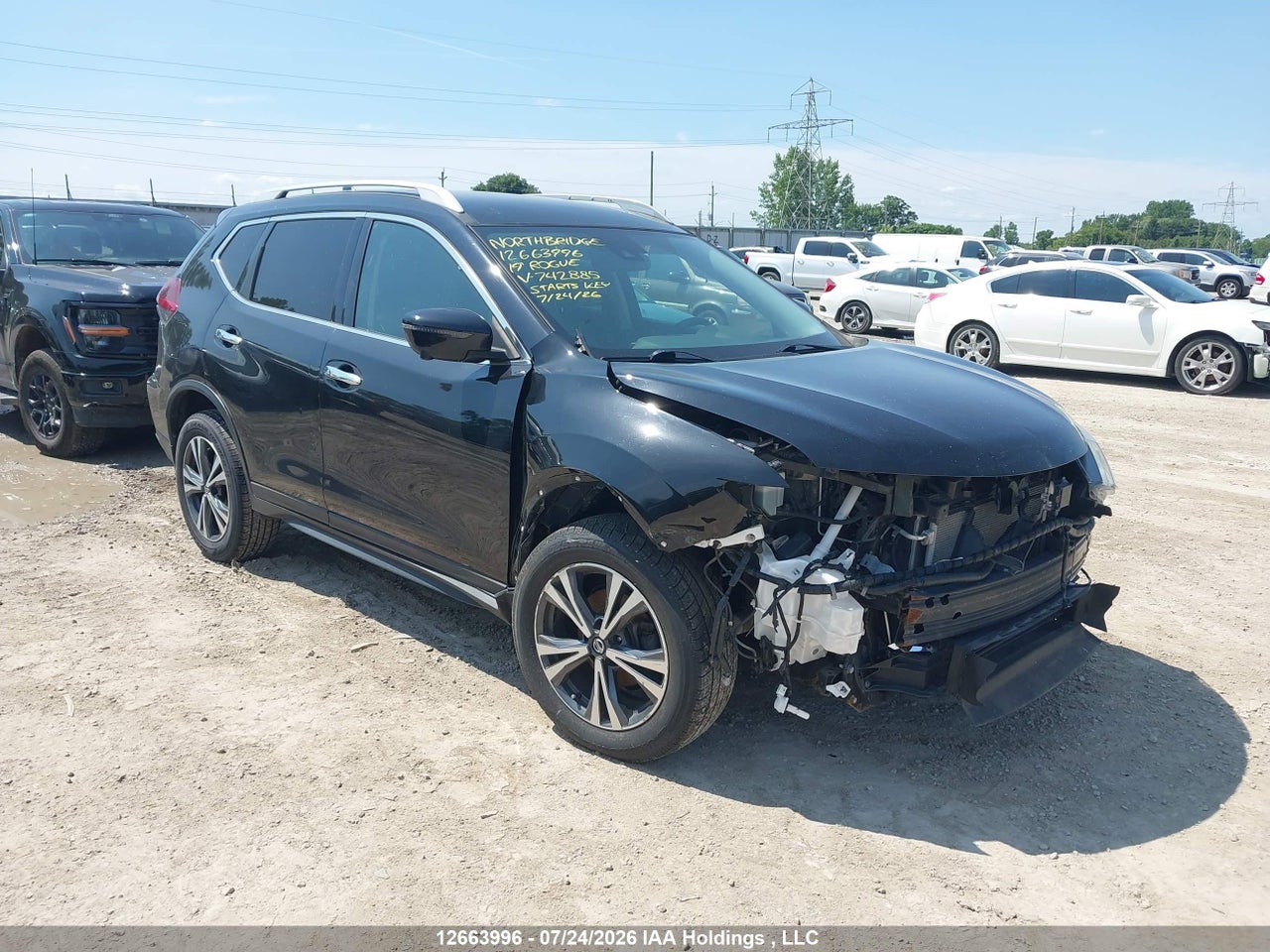 5N1AT2MV1KC742885 · 2019 NISSAN ROGUE S/SL/SV