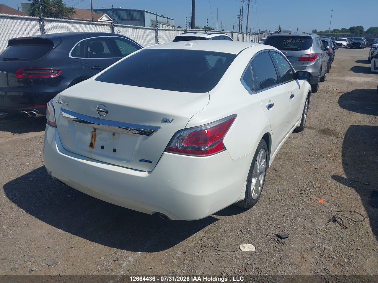 1N4AL3AP7EN341386 · 2014 NISSAN Altima 2.5/S/SV/SL · 4/18