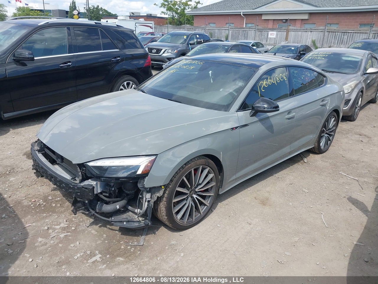 WAUFACF53NA020835 · 2022 AUDI A5 45 PROGRESSIV · 2/18