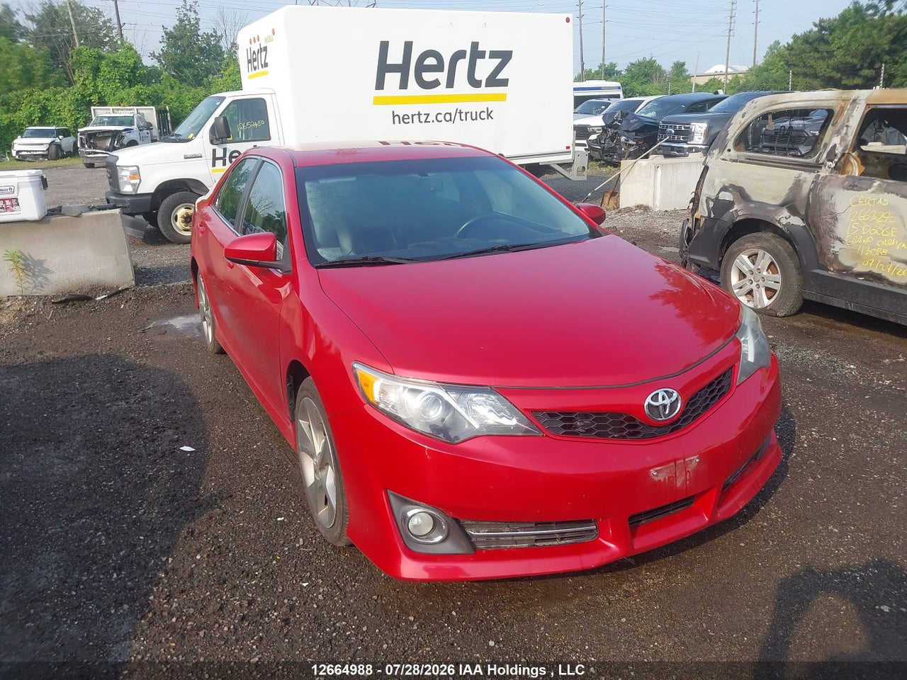 4T1BF1FK3EU765835 · 2014 TOYOTA CAMRY L/SE/LE/XLE