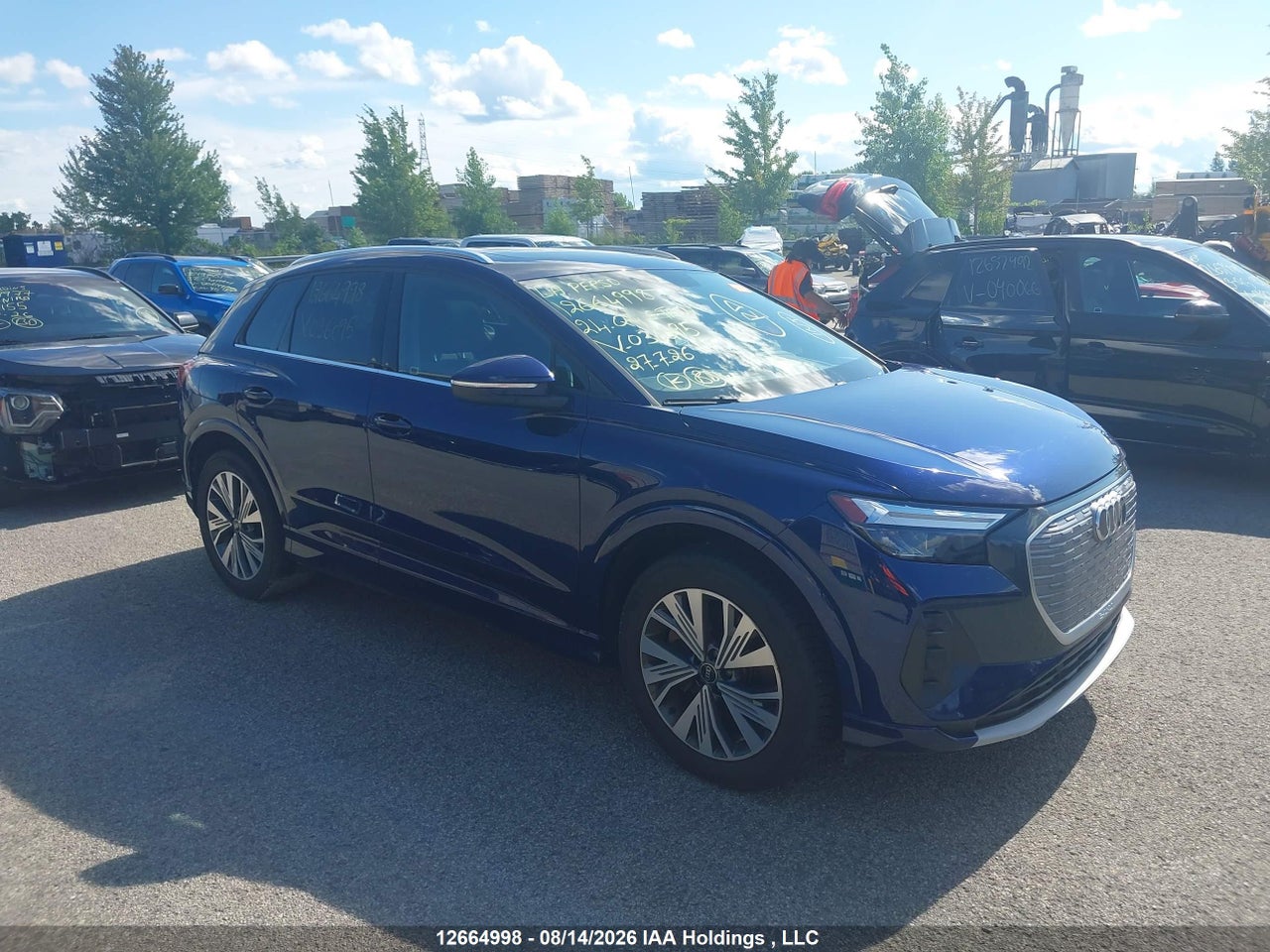 WA1GUAFZXRP036095 · 2024 AUDI Q4 E-TRON