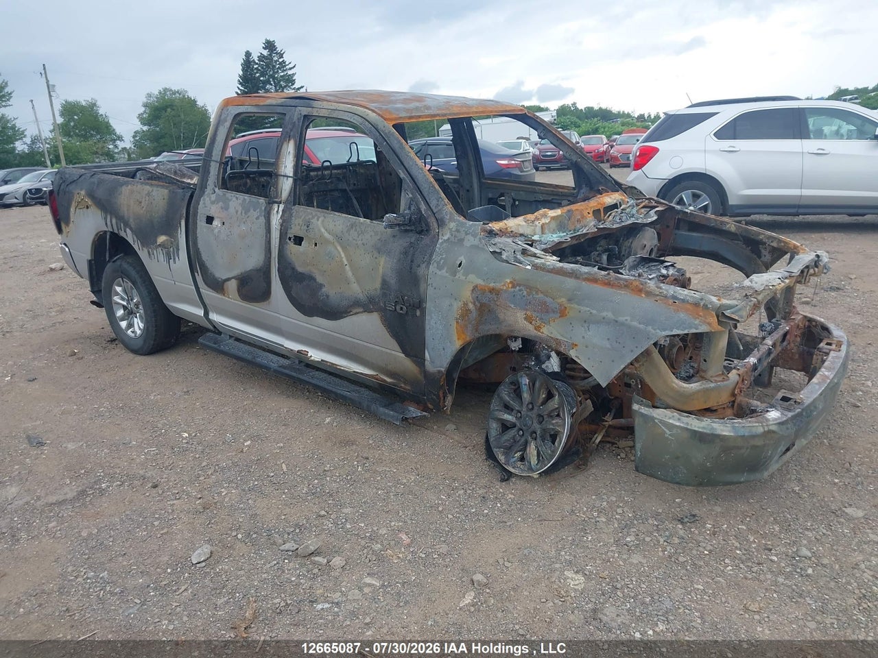 1C6RR7FP7DS552493 · 2013 RAM 1500 ST