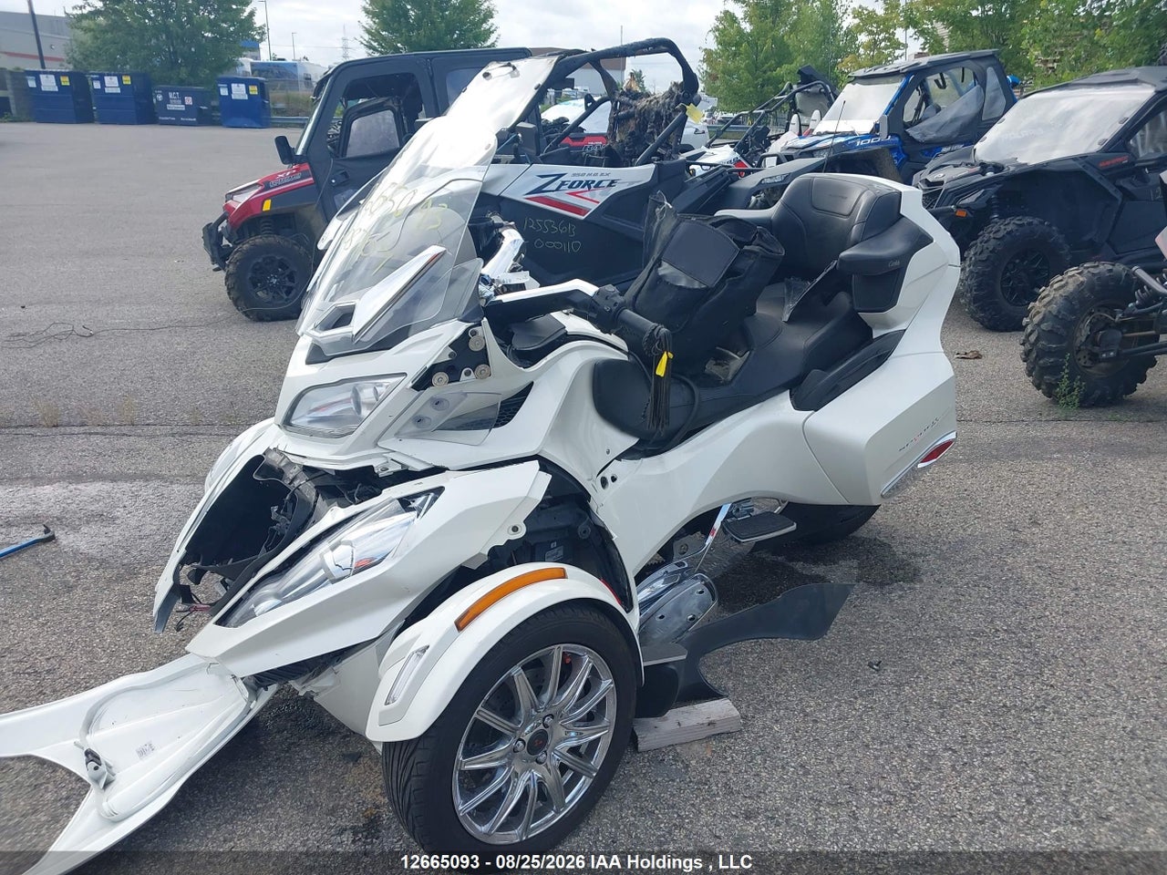 2BXNBDD15EV008707 · 2014 CAN-AM SPYDER ROADSTER RT/RTS/RT LIMITED · 2/24