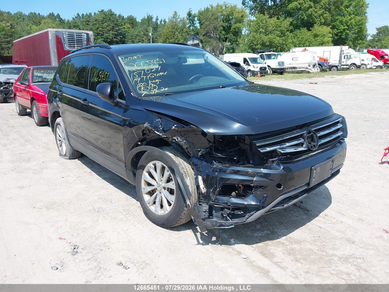 3VV0B7AX2KM157027 · 2019 VOLKSWAGEN TIGUAN
