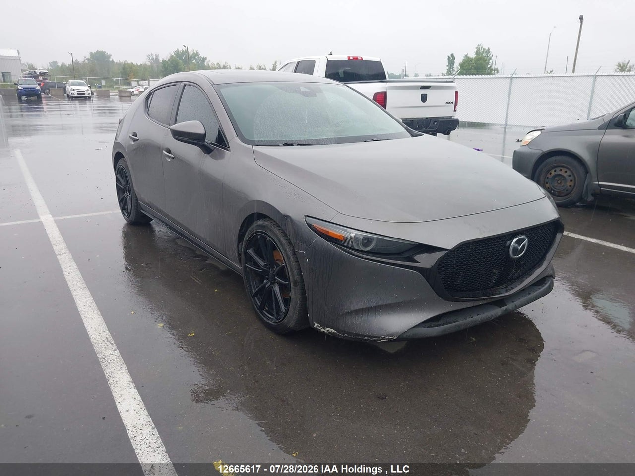JM1BPAMM4L1148724 · 2020 MAZDA MAZDA3 GT