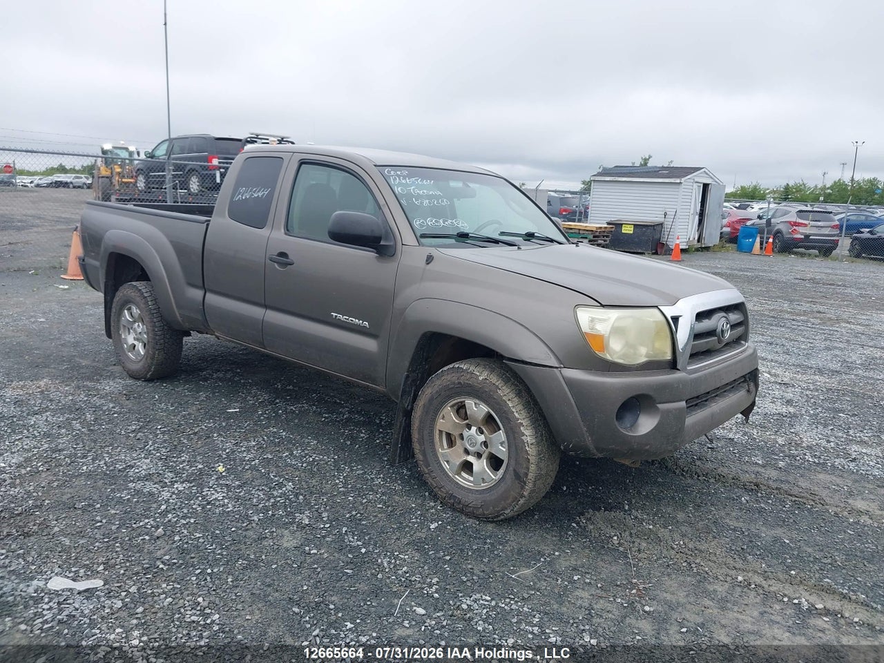 5TEUU4EN0AZ680260 · 2010 TOYOTA TACOMA BASE V6