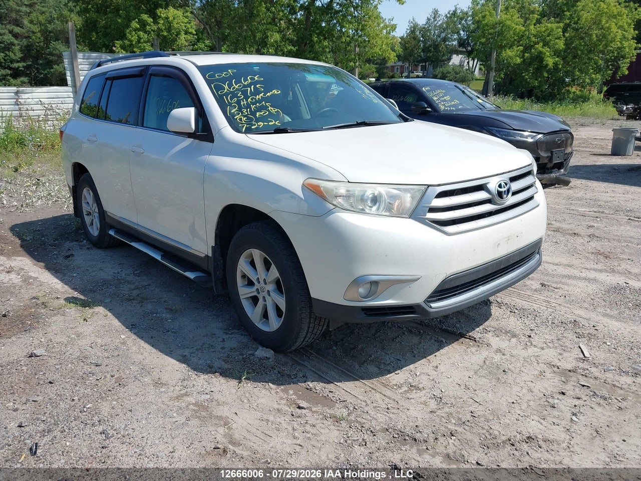 5TDBK3EH3CS163715 · 2012 TOYOTA HIGHLANDER V6