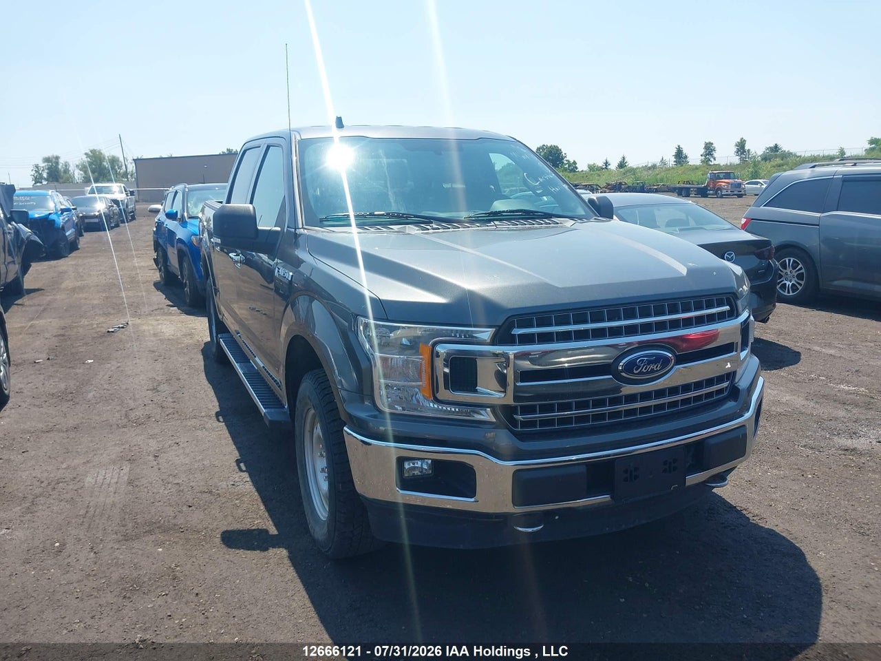 1FTEW1EG5JFA09839 · 2018 FORD F-150 XLT