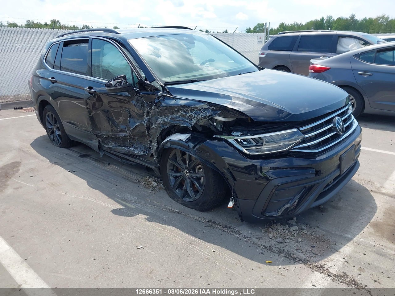 3VVMB7AXXRM218250 · 2024 VOLKSWAGEN TIGUAN