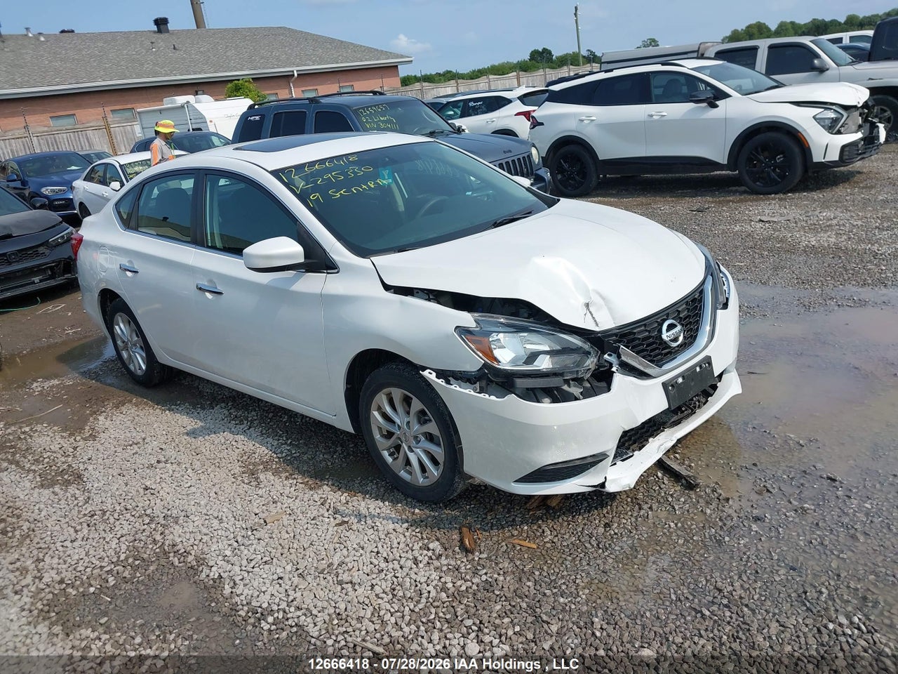 3N1AB7AP4KY295330 · 2019 NISSAN SENTRA 1.8 S/1.8 SV