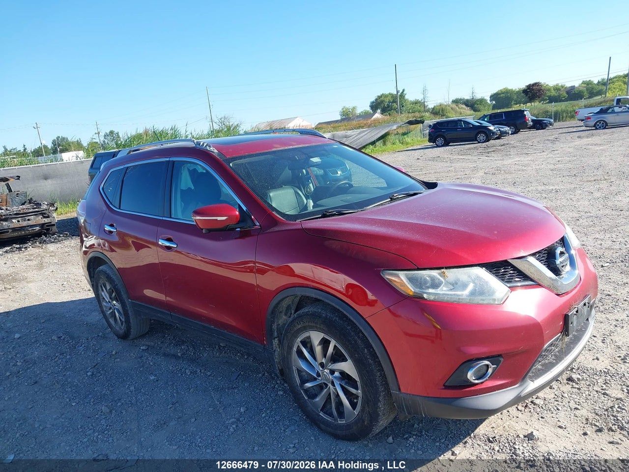 5N1AT2MV6FC823192 · 2015 NISSAN ROGUE S/SL/SV