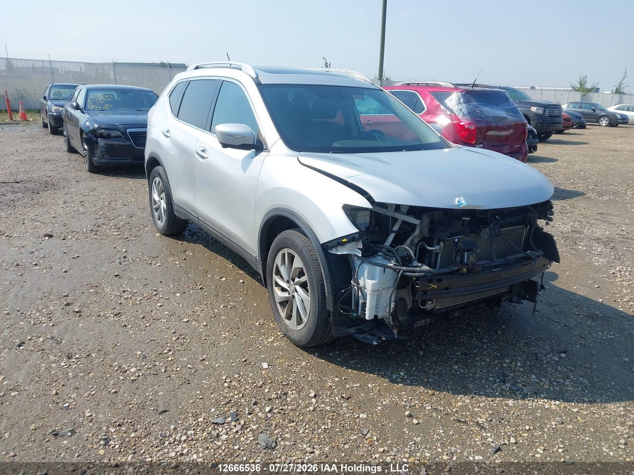 5N1AT2MV5FC751742 · 2015 NISSAN ROGUE S/SL/SV