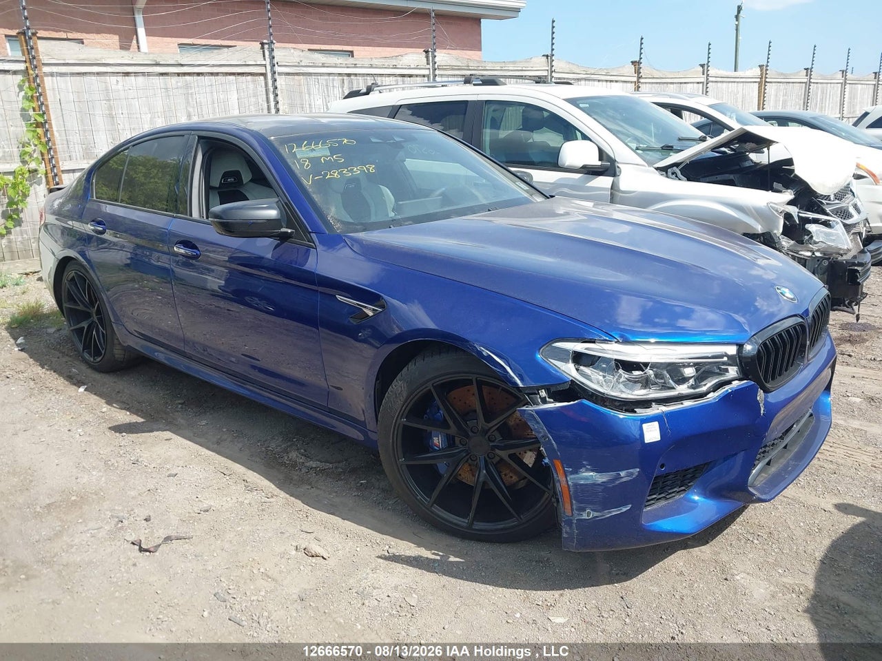 WBSJF0C58JB283398 · 2018 BMW M5