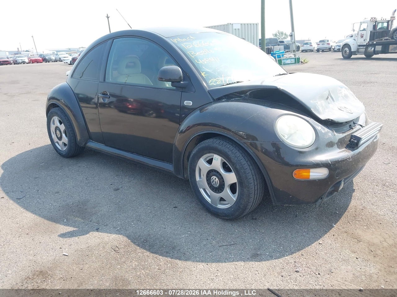 3VWCA21C8XM404411 · 1999 VOLKSWAGEN NEW BEETLE GLS