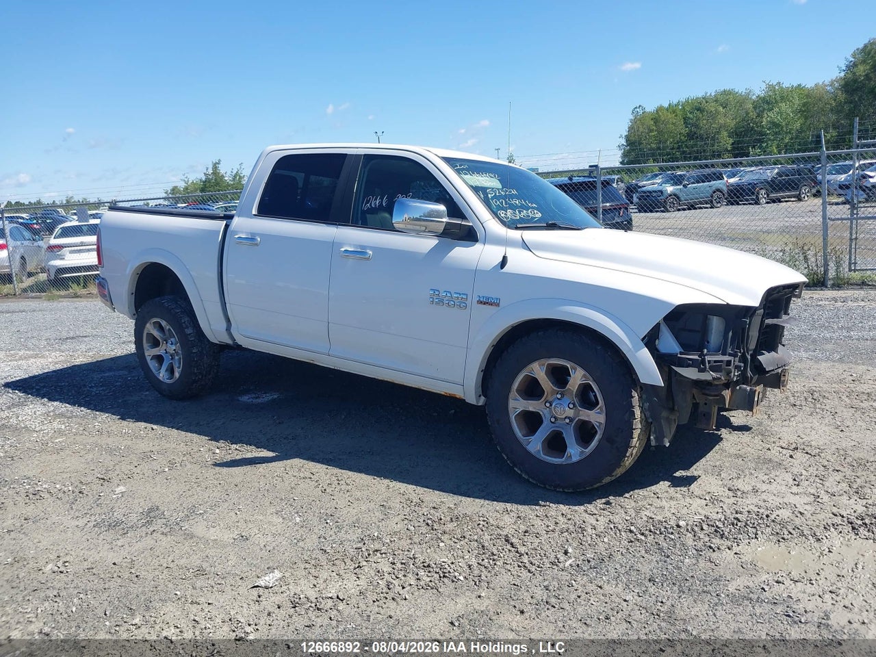 1C6RR7NT7HS526271 · 2017 RAM 1500 LARAMIE