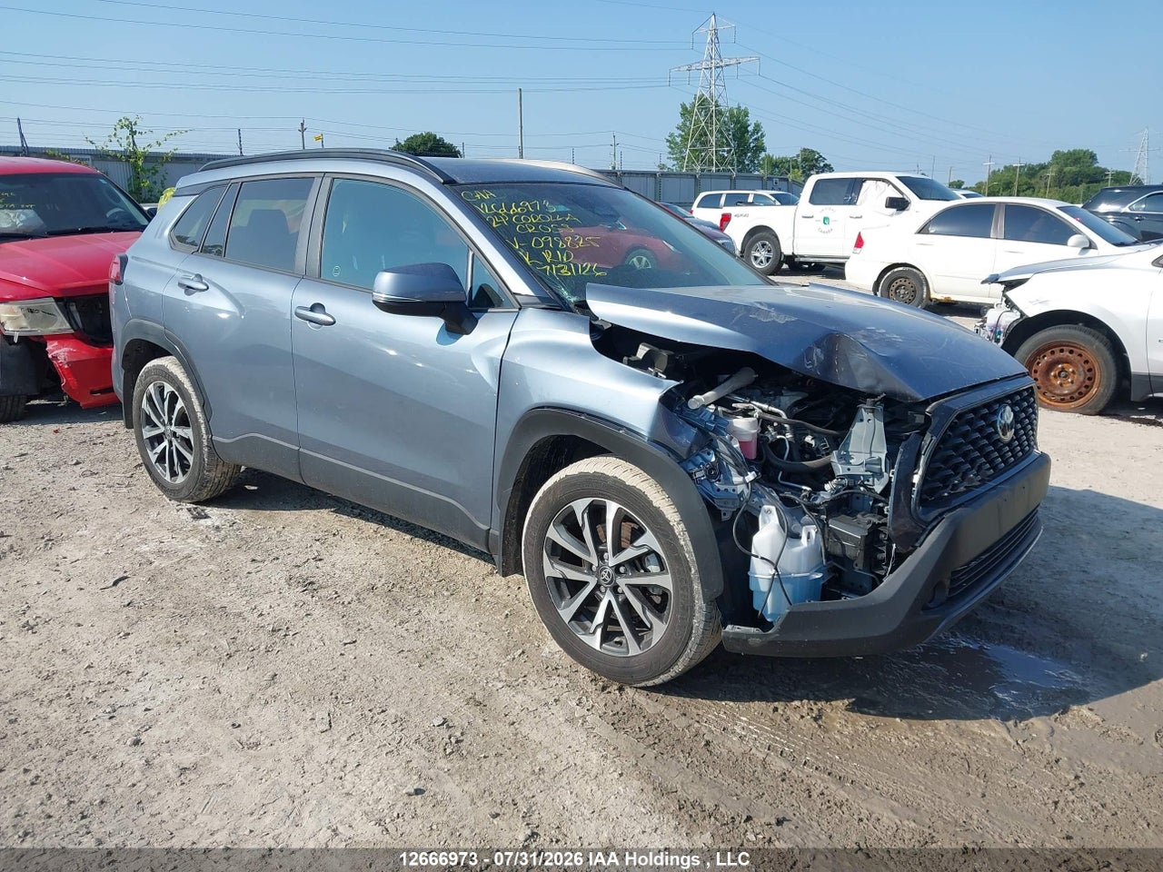 7MUBAABG0RV098825 · 2024 TOYOTA COROLLA CROSS LE