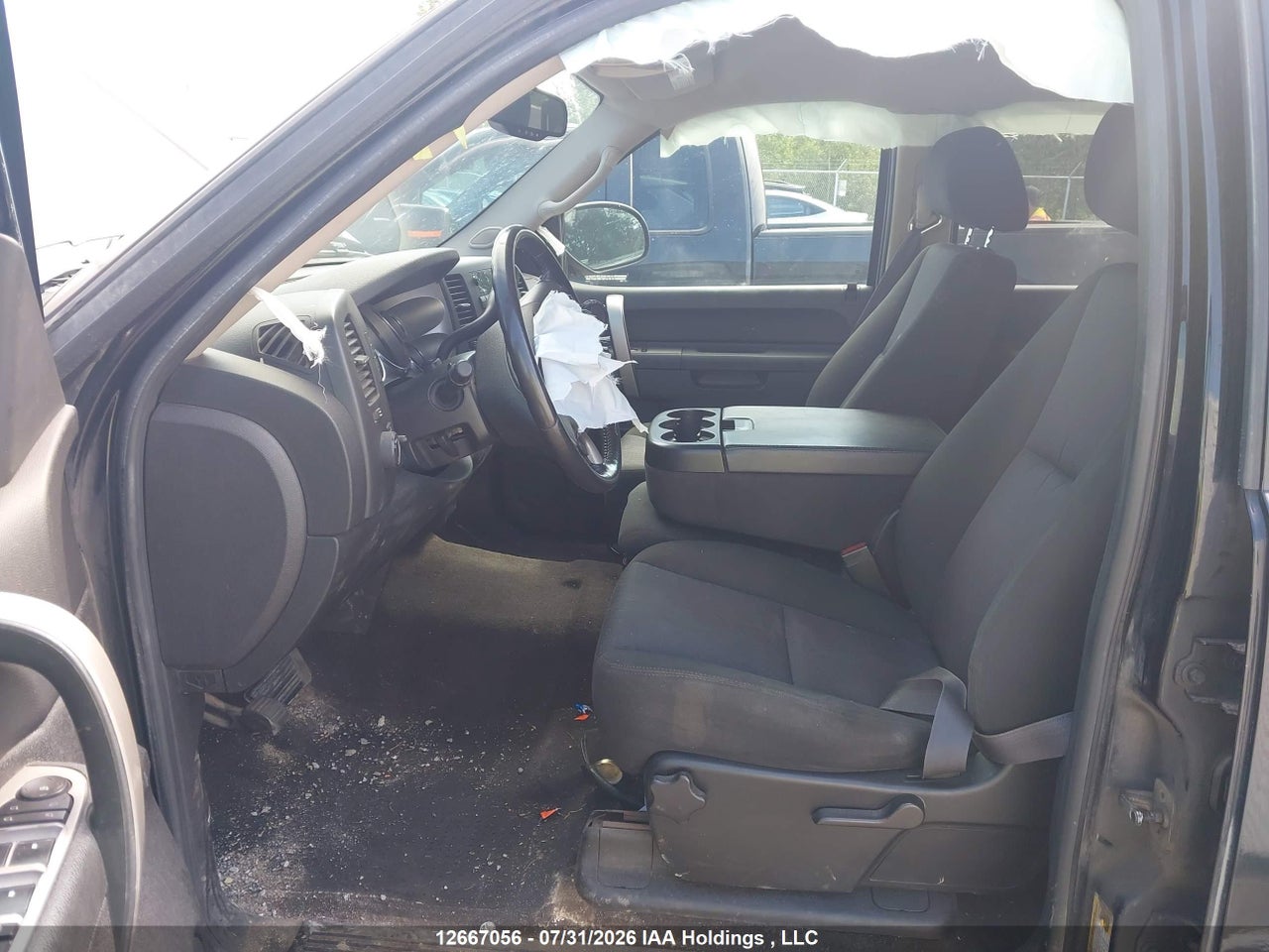 3GCPKSE38BG135345 · 2011 CHEVROLET SILVERADO 1500 LT · 5/20