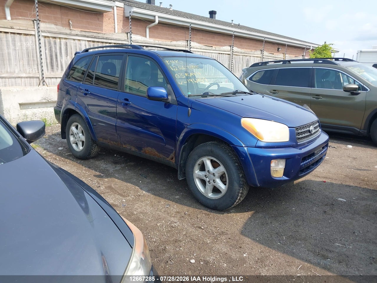 JTEHH20V230196459 · 2003 TOYOTA RAV4