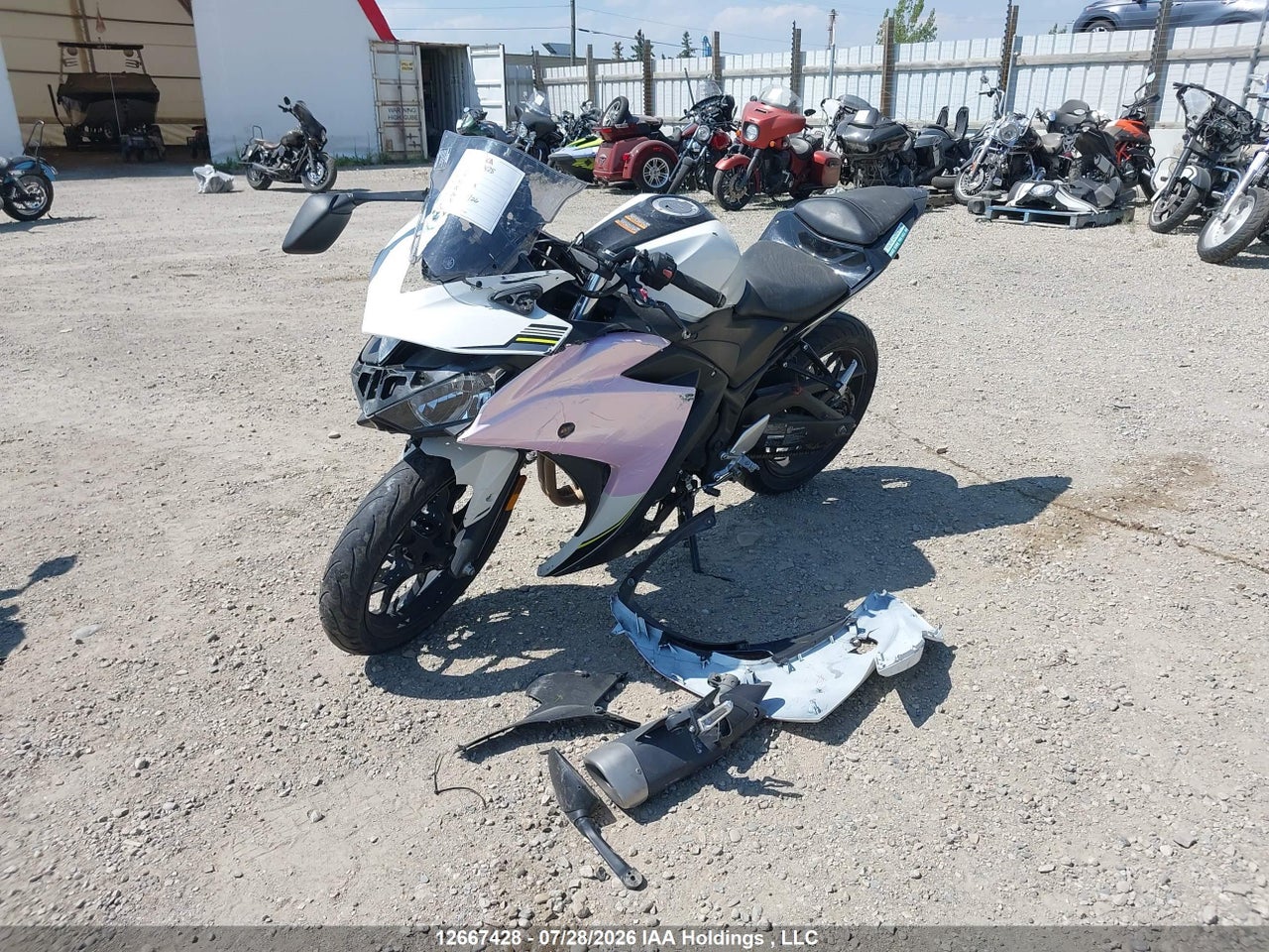 MH3RH15N5HK001088 · 2017 YAMAHA YZFR3 A · 2/24