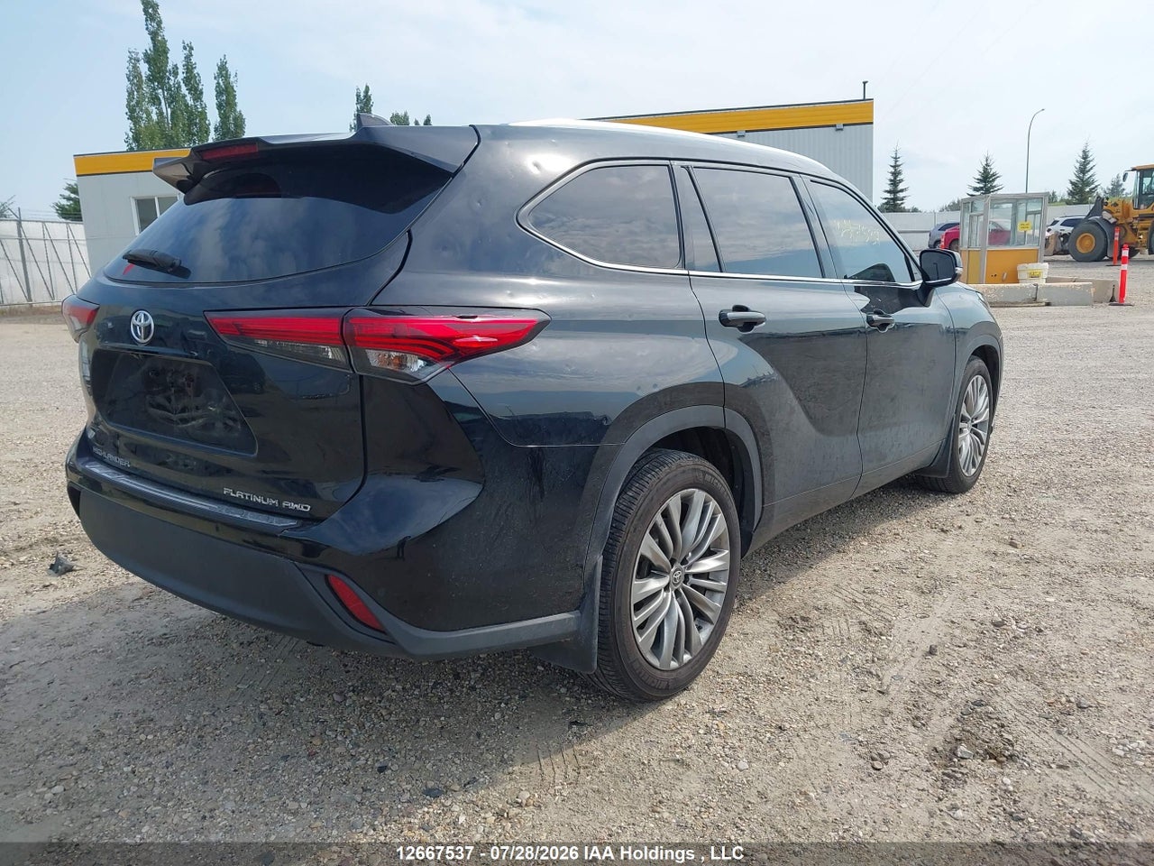 5TDFZRBH7MS086790 · 2021 TOYOTA HIGHLANDER PLATINUM · 4/19