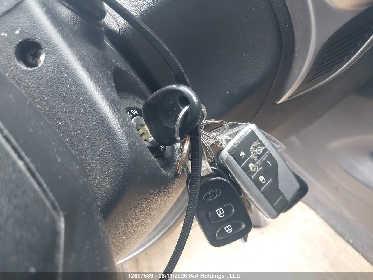 KM8JUCAC6DU715720 · 2013 HYUNDAI TUCSON GLS/LIMITED · 11/18