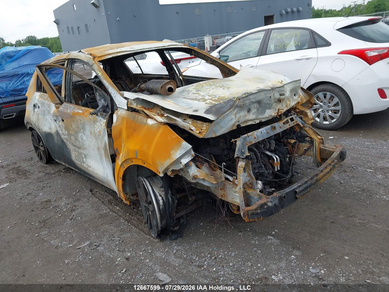 KNDPMCAC7J7375826 · 2018 KIA Sportage LX
