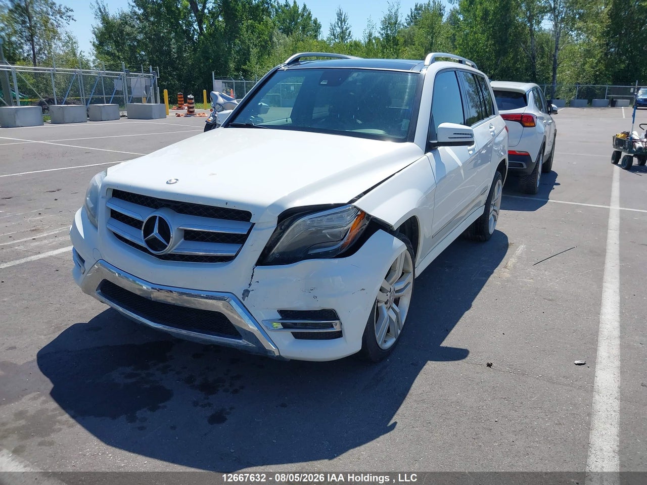 WDCGG0EB8FG355996 · 2015 MERCEDES BENZ GLK 250 BLUETEC 4MATIC · 2/17