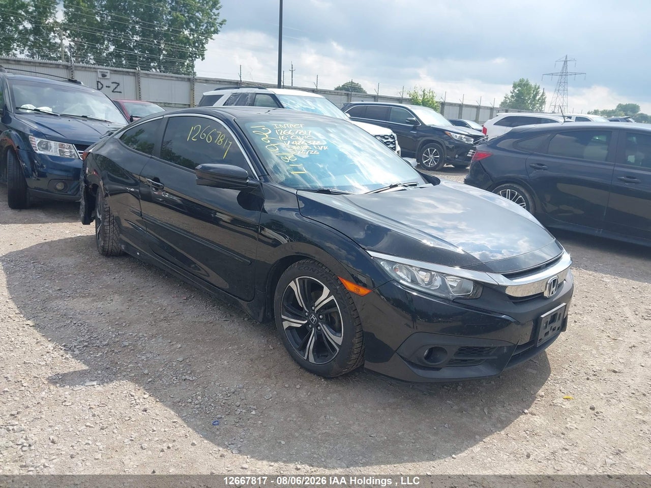 2HGFC3B34GH426372 · 2016 HONDA CIVIC