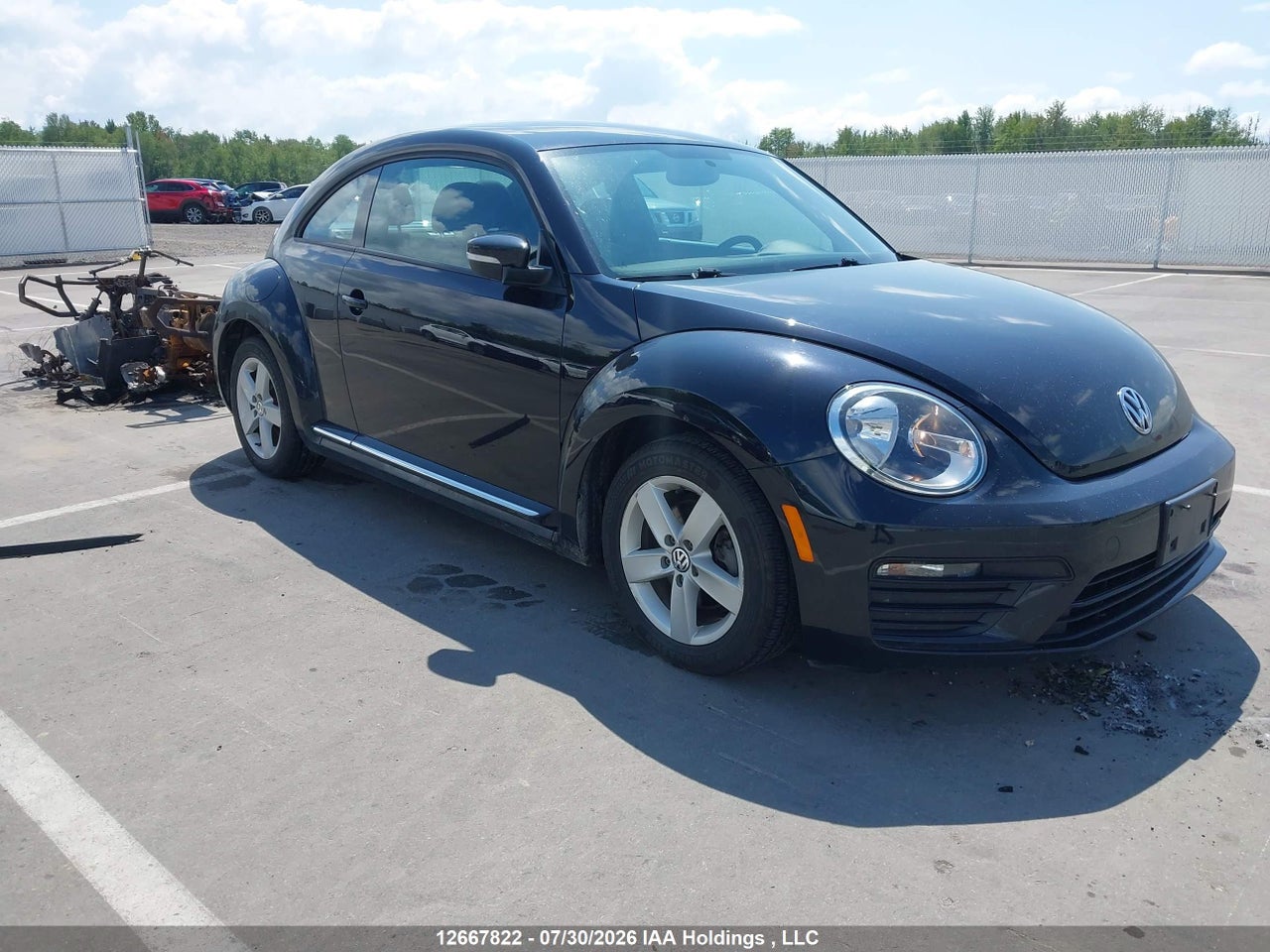 3VWJD7AT0JM720078 · 2018 VOLKSWAGEN BEETLE