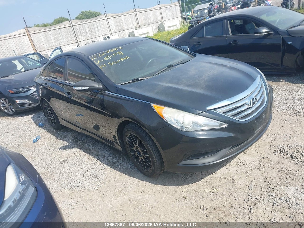 5NPEB4ACXEH812318 · 2014 HYUNDAI SONATA GL