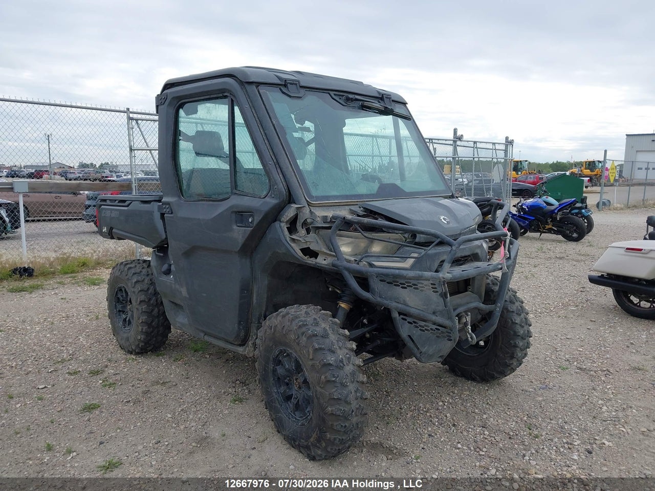 3JBUVAX47NK000663 · 2022 CAN-AM DEFENDER LIMITED CAB HD10