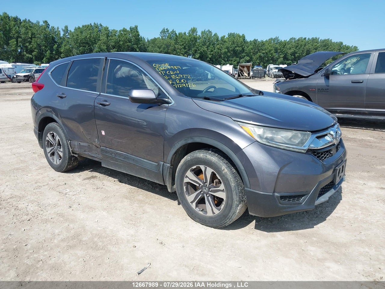 2HKRW2H28HH126922 · 2017 HONDA CR-V LX