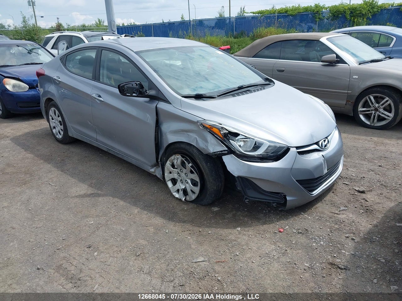 2016 HYUNDAI ELANTRA
