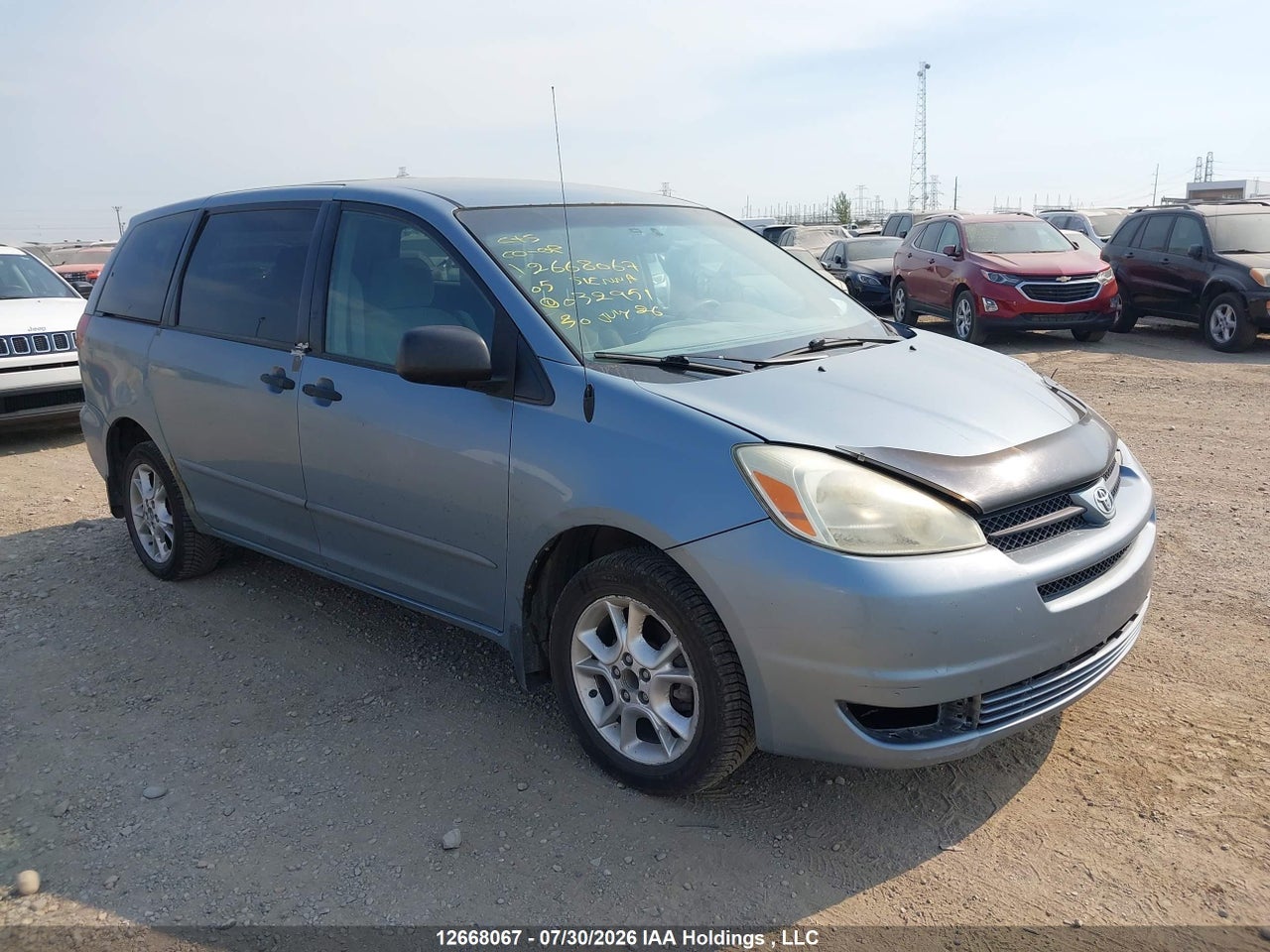 5TDBA29C95S032951 · 2005 TOYOTA SIENNA CE