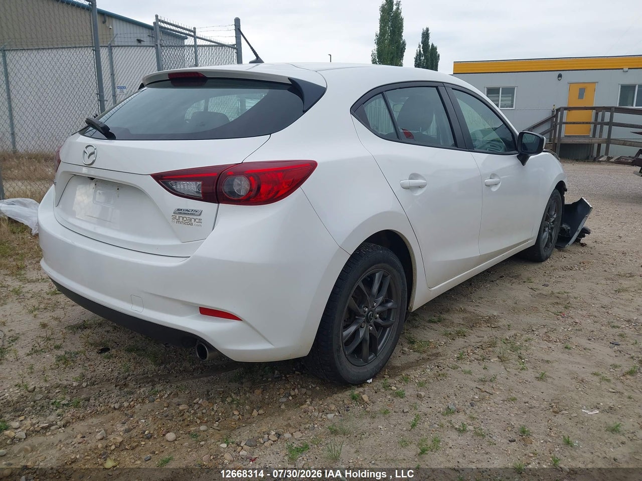 3MZBN1K79HM127135 · 2017 MAZDA MAZDA3 GX · 4/20