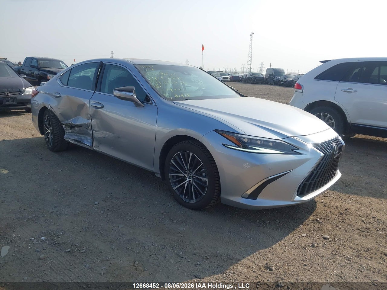 58AB21B1XRU014433 · 2024 LEXUS ES 300H