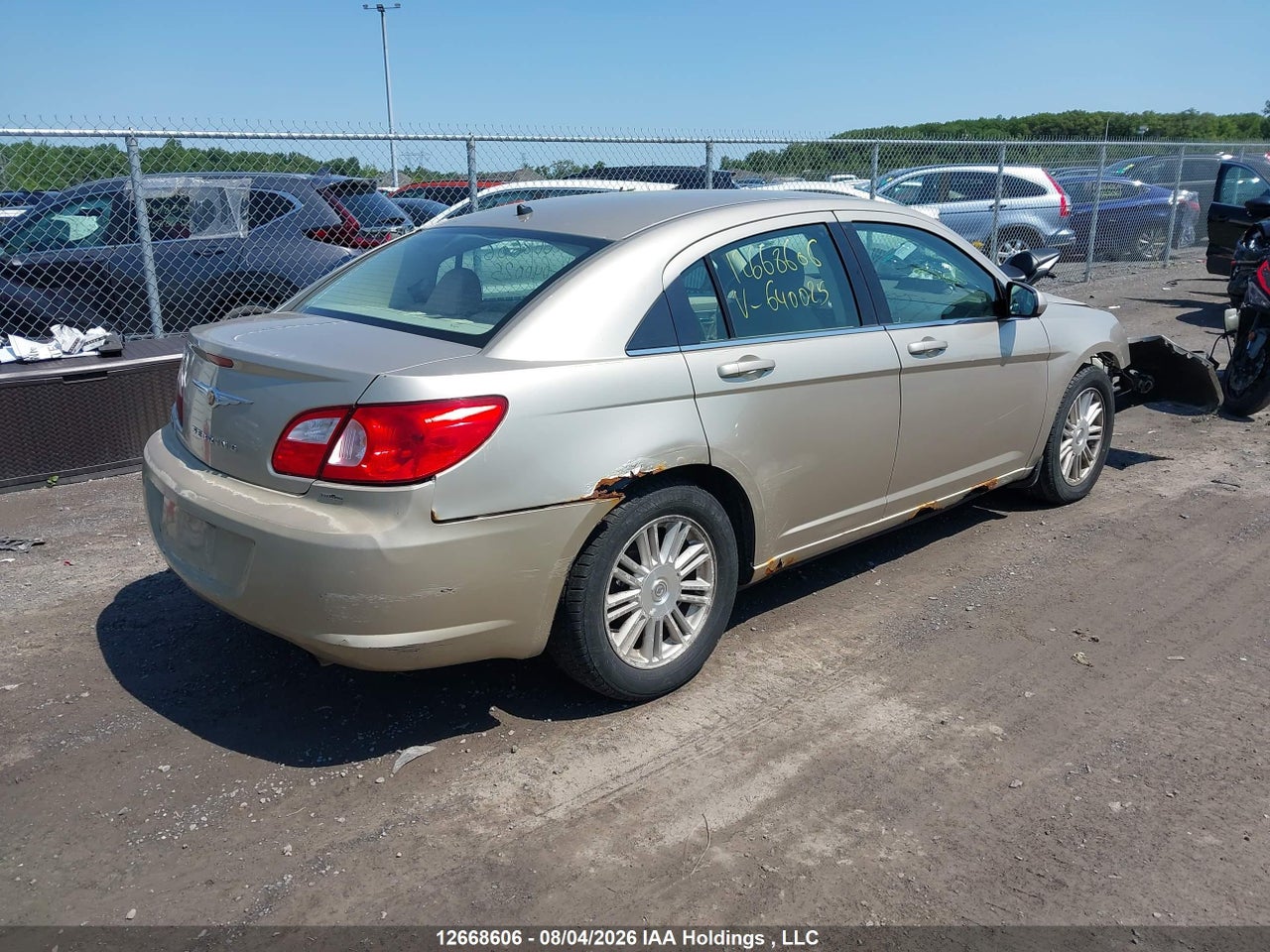 1C3LC56R27N640025 · 2007 CHRYSLER SEBRING TOURING · 4/21