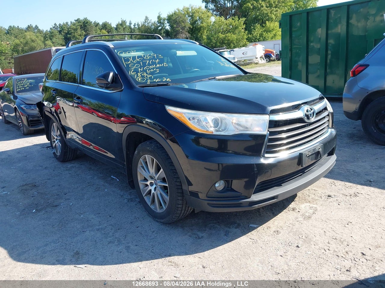 5TDJKRFH1GS501714 · 2016 TOYOTA highlander xle
