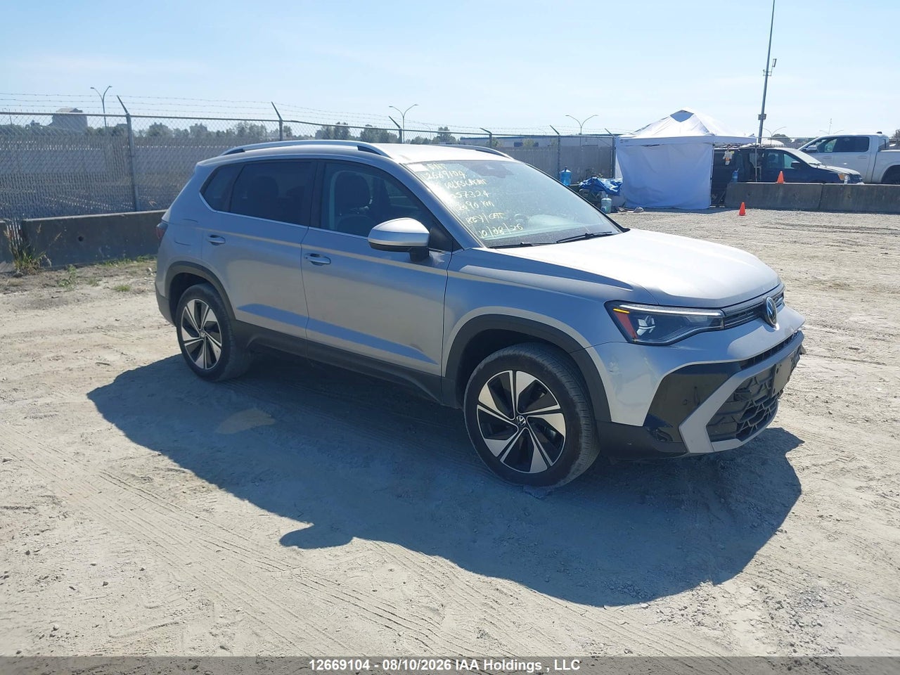 2026 VOLKSWAGEN TAOS SE