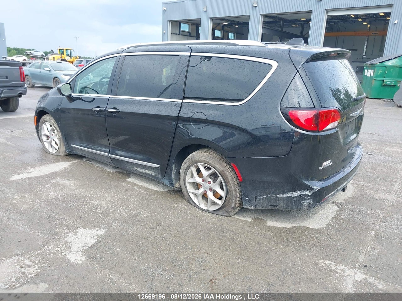 2C4RC1EG6JR320182 · 2018 CHRYSLER PACIFICA TOURING-L · 3/20