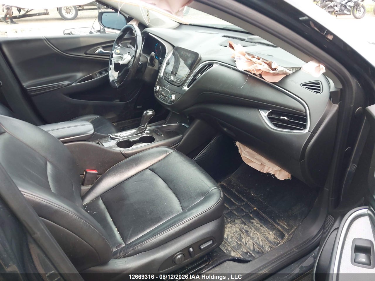 1G1ZD5STXJF170051 · 2018 CHEVROLET MALIBU LT · 5/24