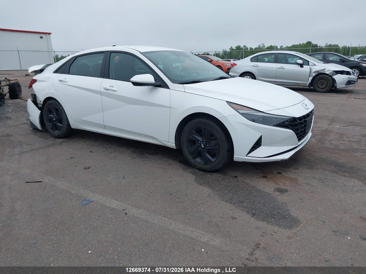 KMHLM4AG6PU568174 · 2023 HYUNDAI ELANTRA PREFERRED IVT