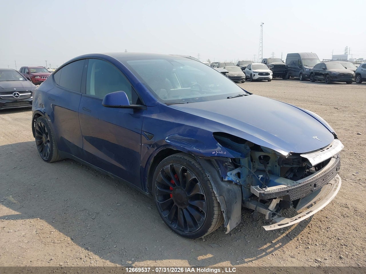 7SAYGDEF8NF405831 · 2022 TESLA MODEL Y PERFORMANCE