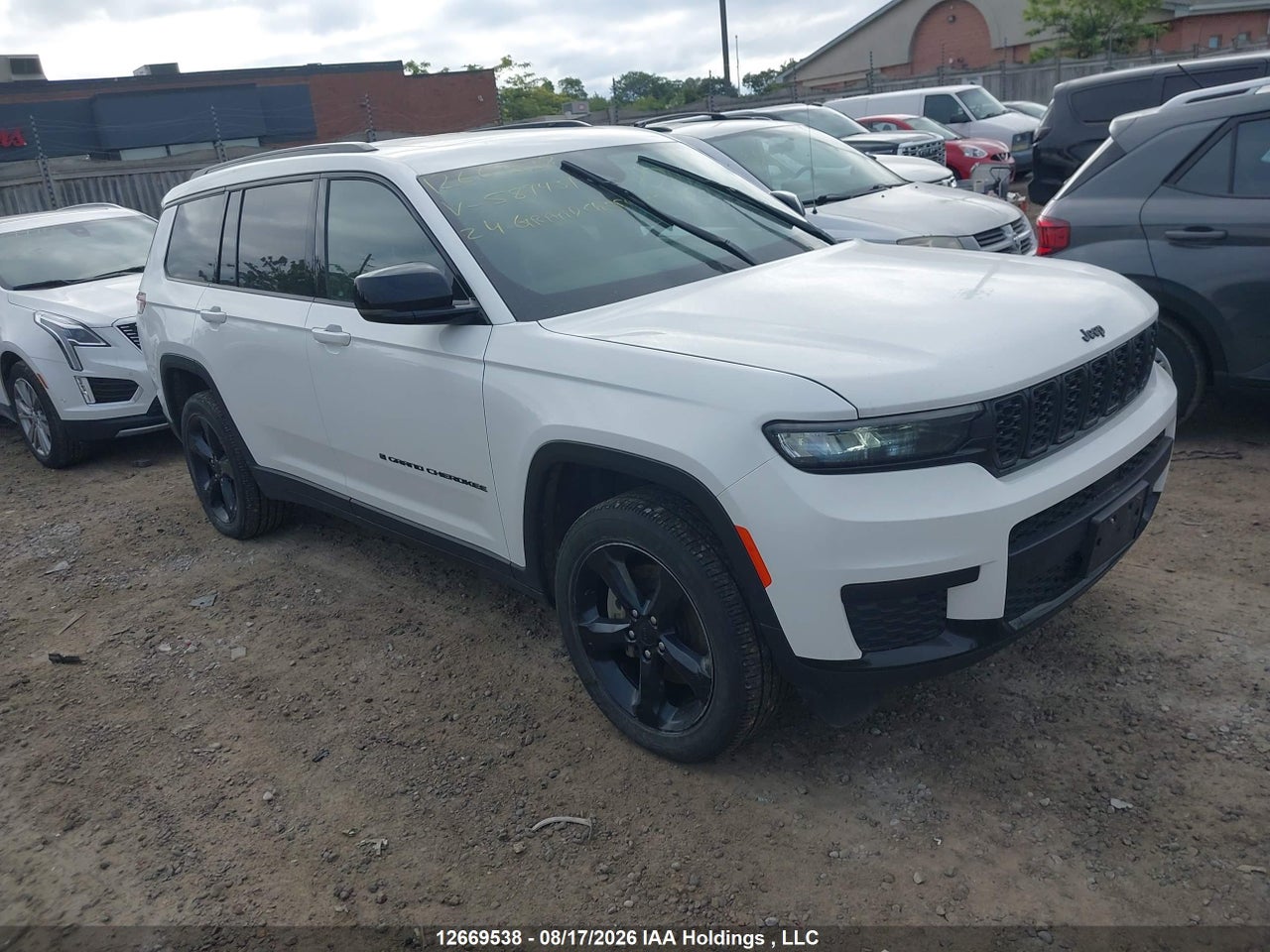 1C4RJKAG7R8589431 · 2024 JEEP GRAND CHEROKEE L ALTITUDE