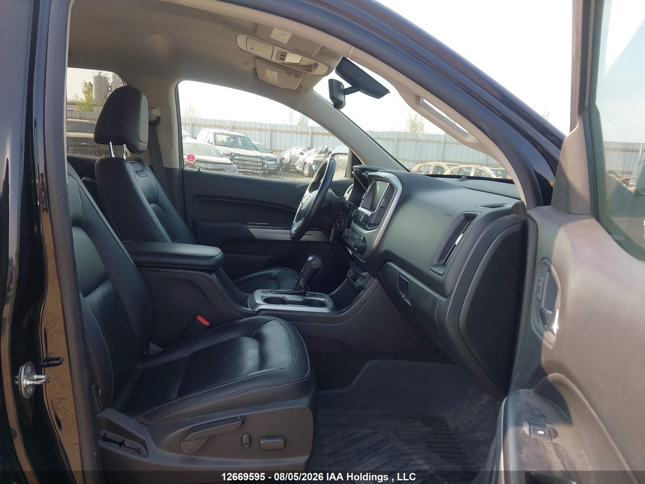 1GCGTCEN3H1250334 · 2017 CHEVROLET COLORADO LT · 5/19