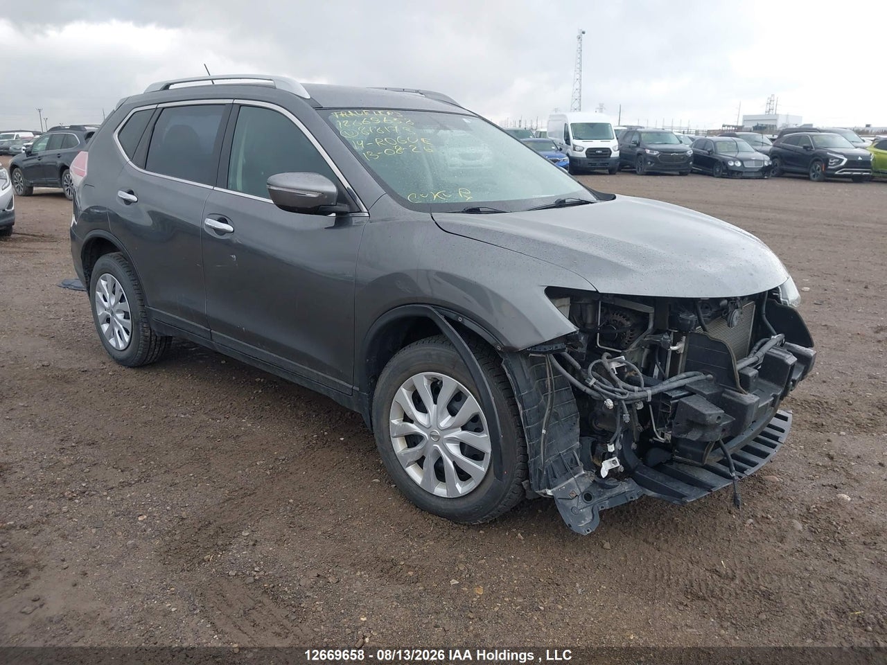 5N1AT2MV1EC818173 · 2014 NISSAN ROGUE S/SL/SV
