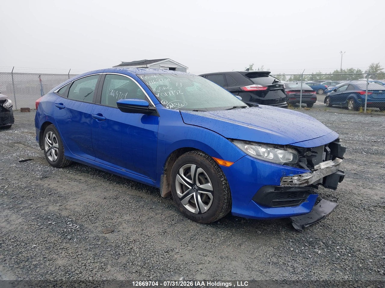2HGFC2F5XGH017752 · 2016 HONDA CIVIC LX