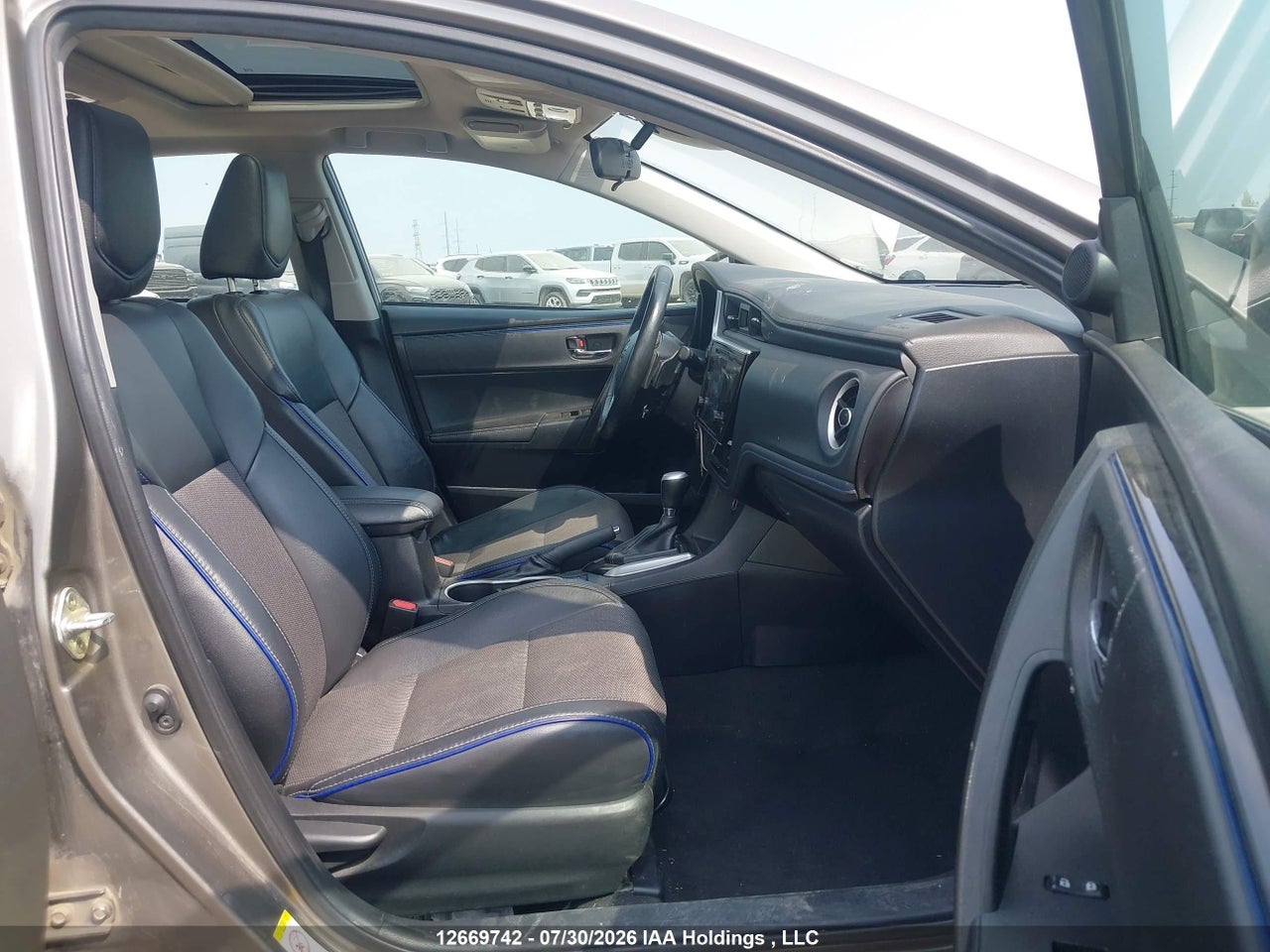 2T1BURHE4HC920393 · 2017 TOYOTA COROLLA L/LE/XLE/SE/XSE · 5/21
